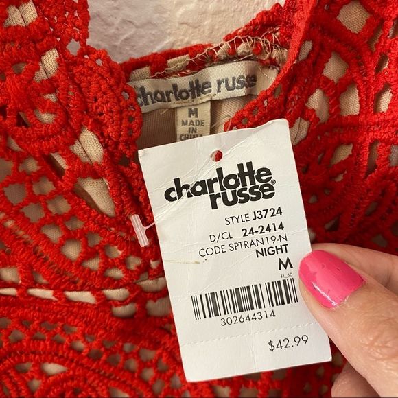 NWT Red Lace Strappy Crotchet Frill Hem Deep V Neck Dress Size Medium - Picture 8 of 12